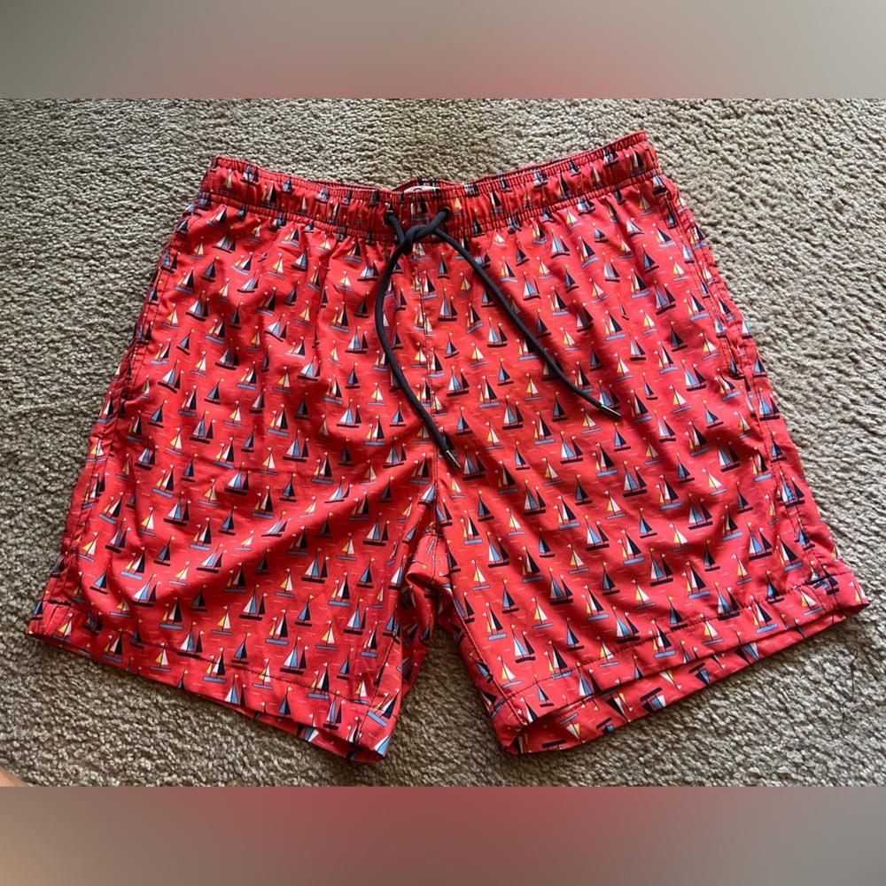 Mr. Swim Sailboat Print 4 Way Stretch Red Swimsuit Trunks Board Shorts size M